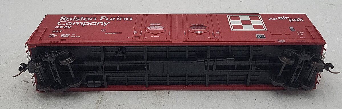 Des Plaines Hobbies SSA18034 S Scale Ralston Purina Insulated Boxcar #227 LN/Box