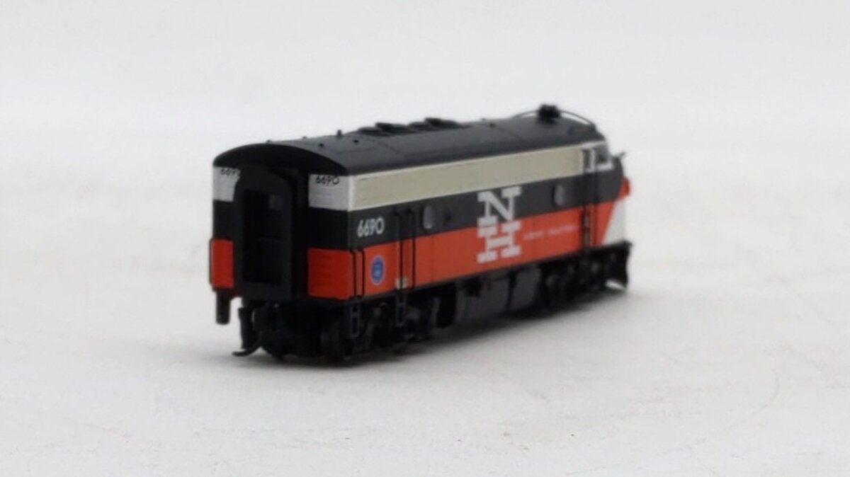 Broadway Limited 9281 N Scale New Haven CDOT F7A Diesel Locomotive #6690
