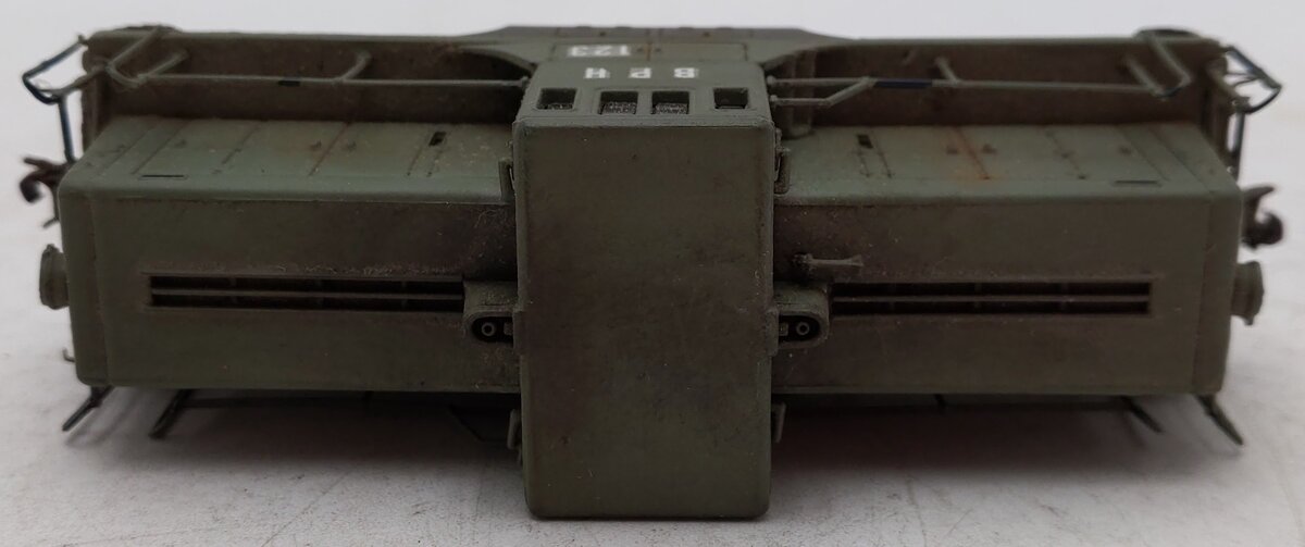 HO Scale BPH Diesel Locomotive #123 VG