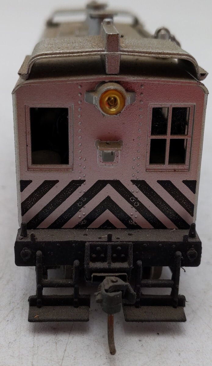 HO Scale Ford Motor Company Powered Locomotive #300 NP VG