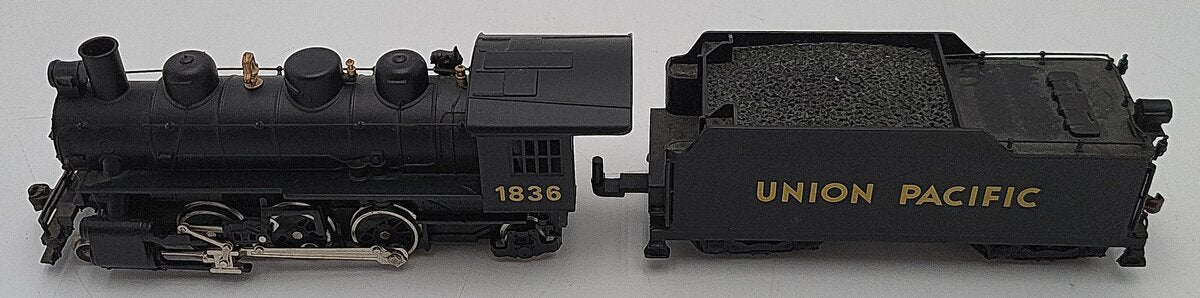 HO Scale Union Pacific Steam Locomotive #1836 EX