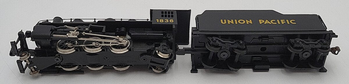HO Scale Union Pacific Steam Locomotive #1836 EX