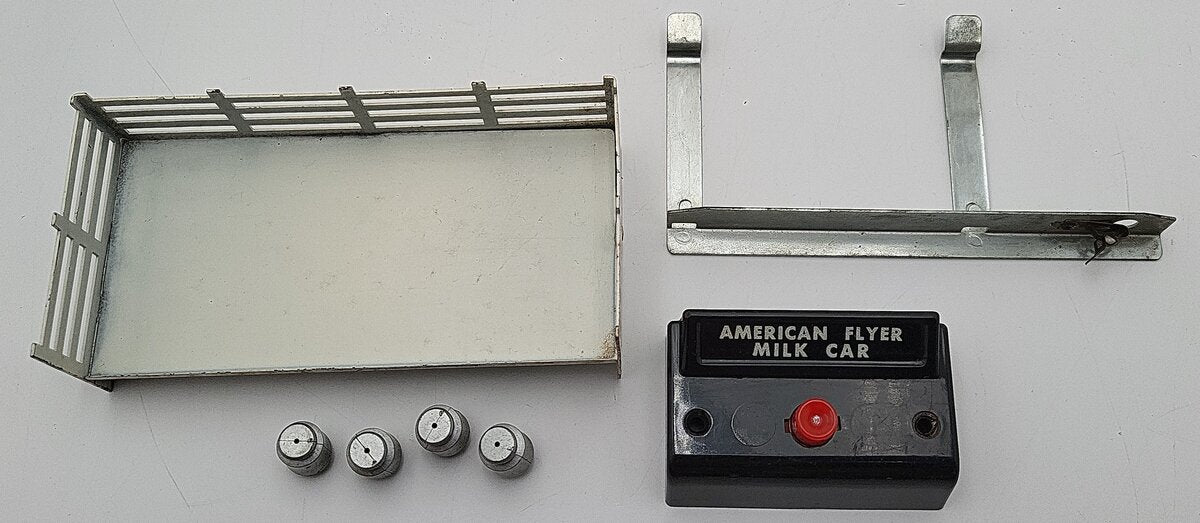 American Flyer 25019 Vintage S Gilbert's Milk Operating Car VG/Box