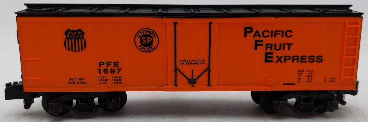 American Flyer 6-48205 S Gauge NASG 1997 Pacific Fruit Express Reefer #1697 EX/Box