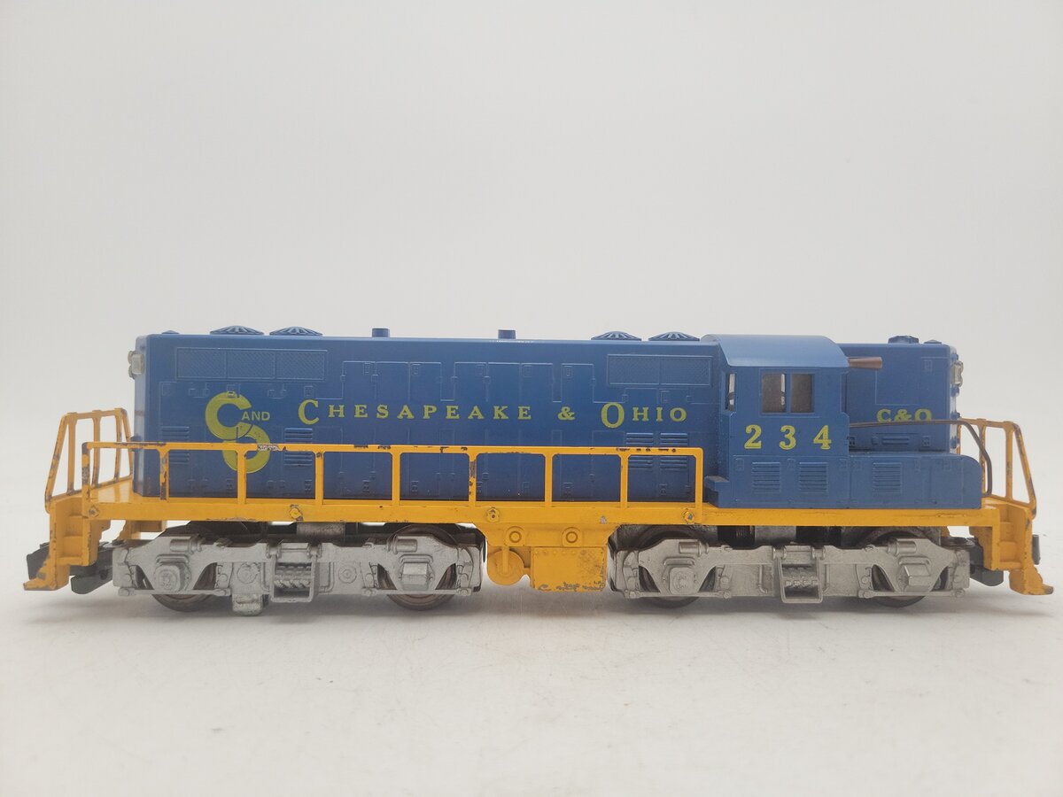 American Flyer 20525 Vintage S Chesapeake & Ohio GP7 Diesel Locomotive #234 VG