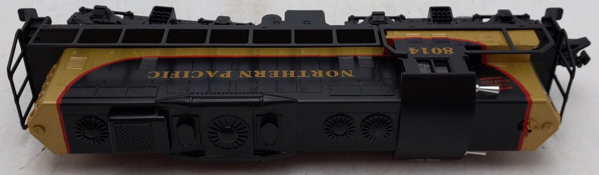 American Flyer 6-48014 S Scale Northern Pacific GP-9 Diesel Locomotive #8014 EX/Box