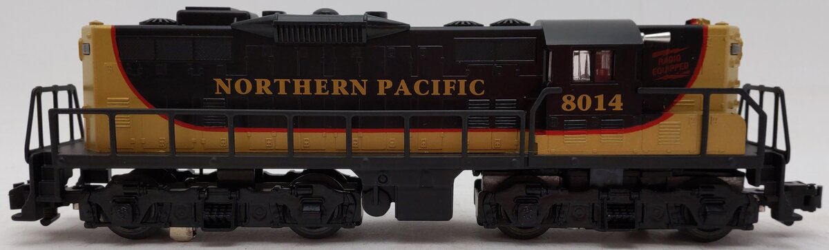 American Flyer 6-48014 S Scale Northern Pacific GP-9 Diesel Locomotive #8014 EX/Box