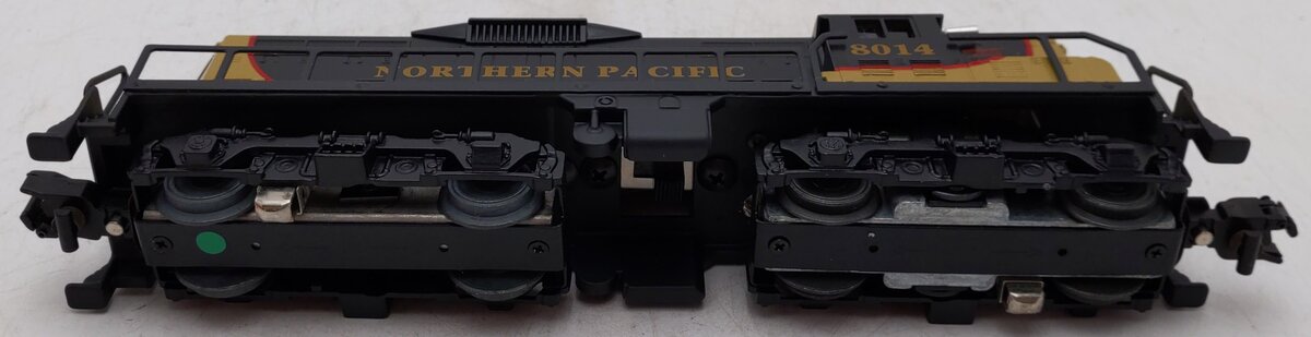 American Flyer 6-48014 S Scale Northern Pacific GP-9 Diesel Locomotive #8014 EX/Box