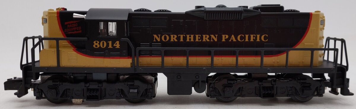 American Flyer 6-48014 S Scale Northern Pacific GP-9 Diesel Locomotive #8014 EX/Box