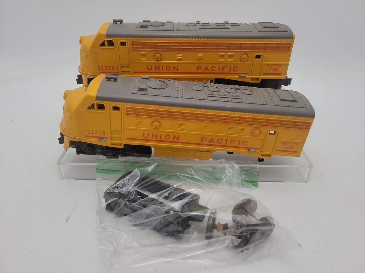 American Flyer 21215 Vintage S AA Union Pacific F9 Diesel Locomotives VG