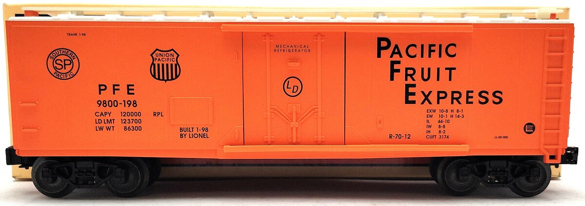 Lionel 6-17315 O Gauge Pacific Fruit Express Refrigerator Car #9800-198 LN