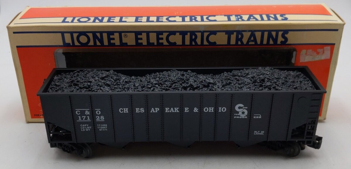 Lionel 6-17128 O Gauge Chesapeake & Ohio 3-Bay Hopper EX/Box