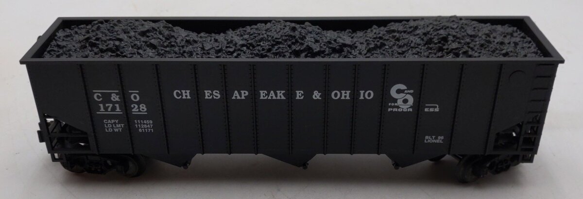 Lionel 6-17128 O Gauge Chesapeake & Ohio 3-Bay Hopper EX/Box
