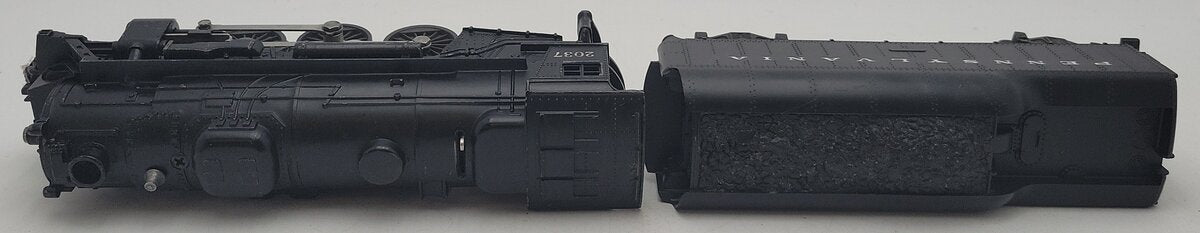 Lionel 2037 Vintage O 2-6-4 Die-Cast Steam Locomotive w/ 2046W Tender VG