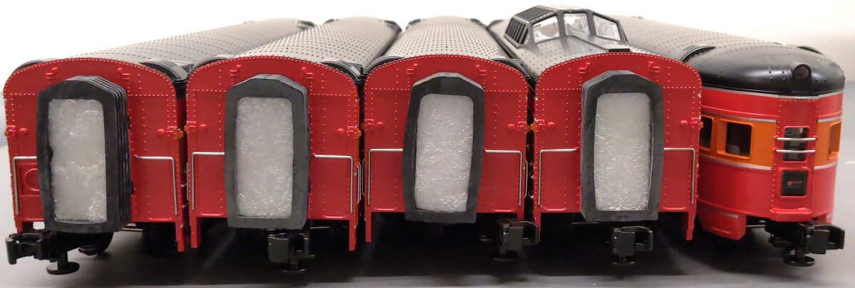 MTH 20-6523 Southern Pacific 70' Streamlined Passenger Car Set EX/Box