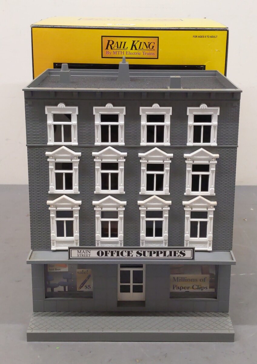 MTH 30-9013 O Four Story Office Supply Building LN/Box