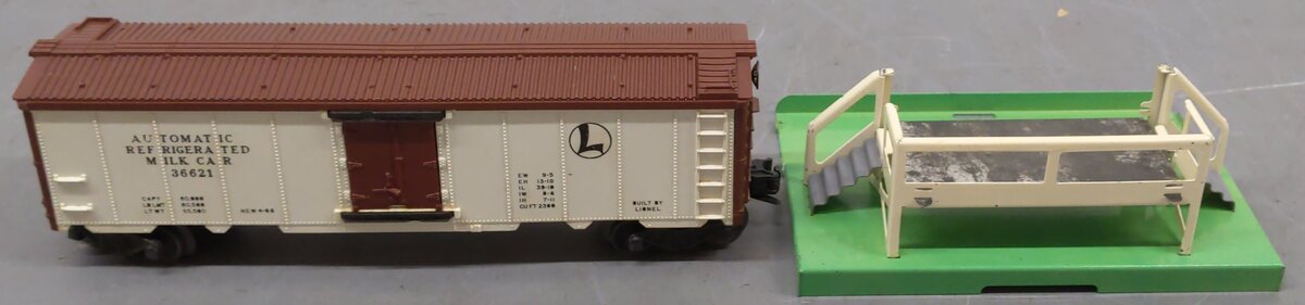 Lionel 3662 Vintage O Automatic Refrigerated Milk Car w/ Platform #36621 VG/Box