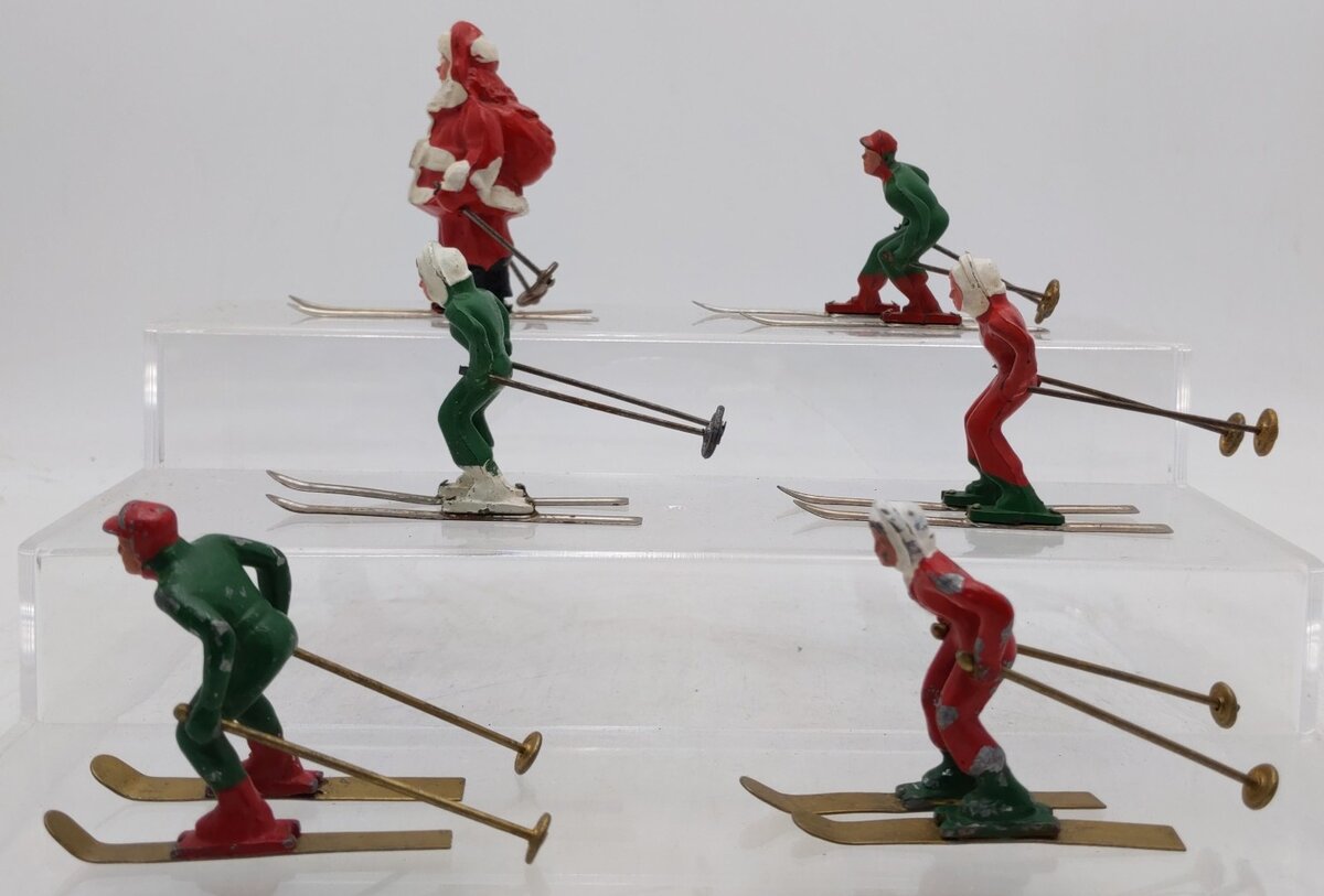 Vintage Lead Santa & Figures Skiing [6] VG