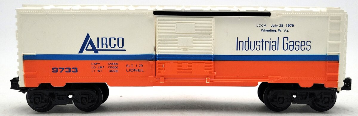 Lionel 6-9733 O Gauge Airco LCCA Boxcar with Tank EX