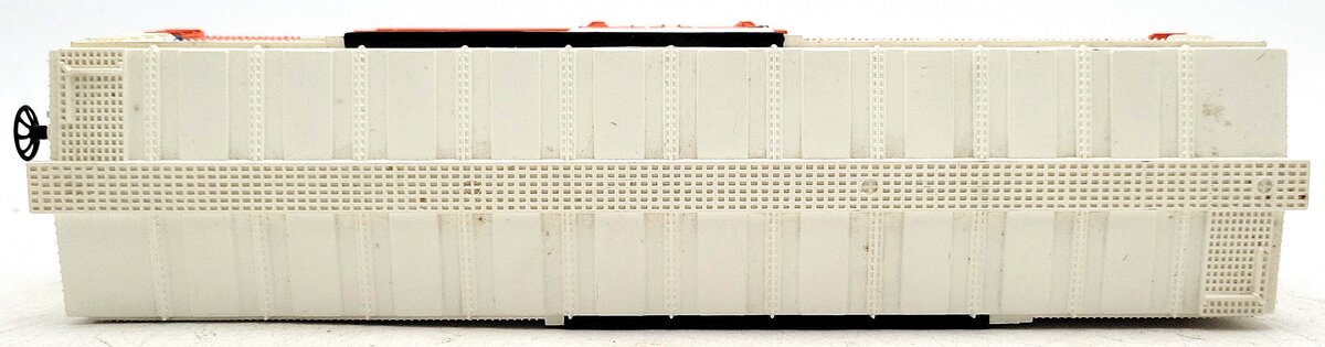 Lionel 6-9733 O Gauge Airco LCCA Boxcar with Tank EX