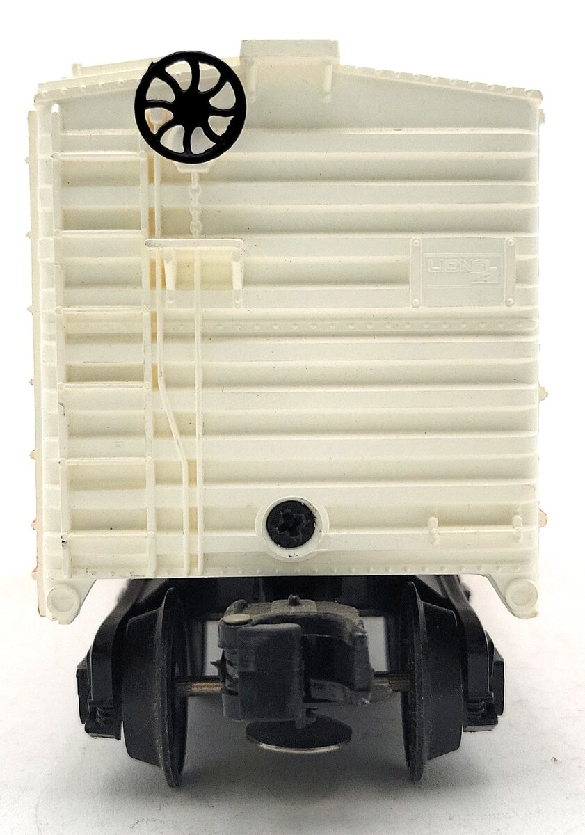 Lionel 6-9733 O Gauge Airco LCCA Boxcar with Tank EX