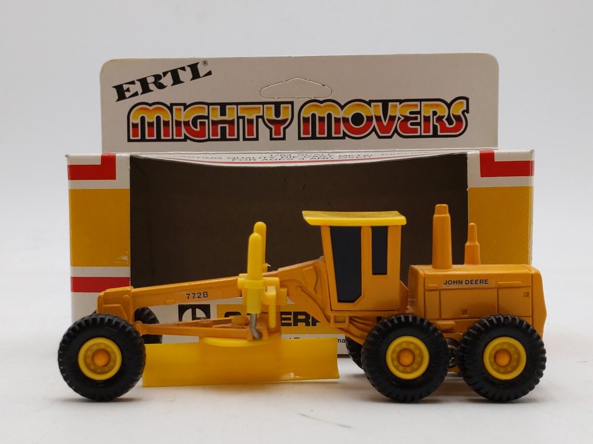 Ertl 1848 1:64 Mighty Movers Caterpillar Road Grader EX/Box