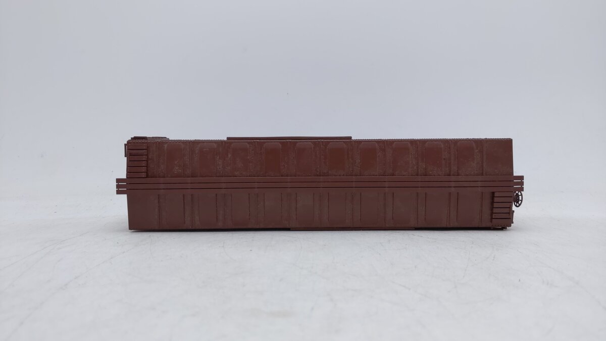 Crown 1584 Des Moines & Southern 40' Box Car EX/Box
