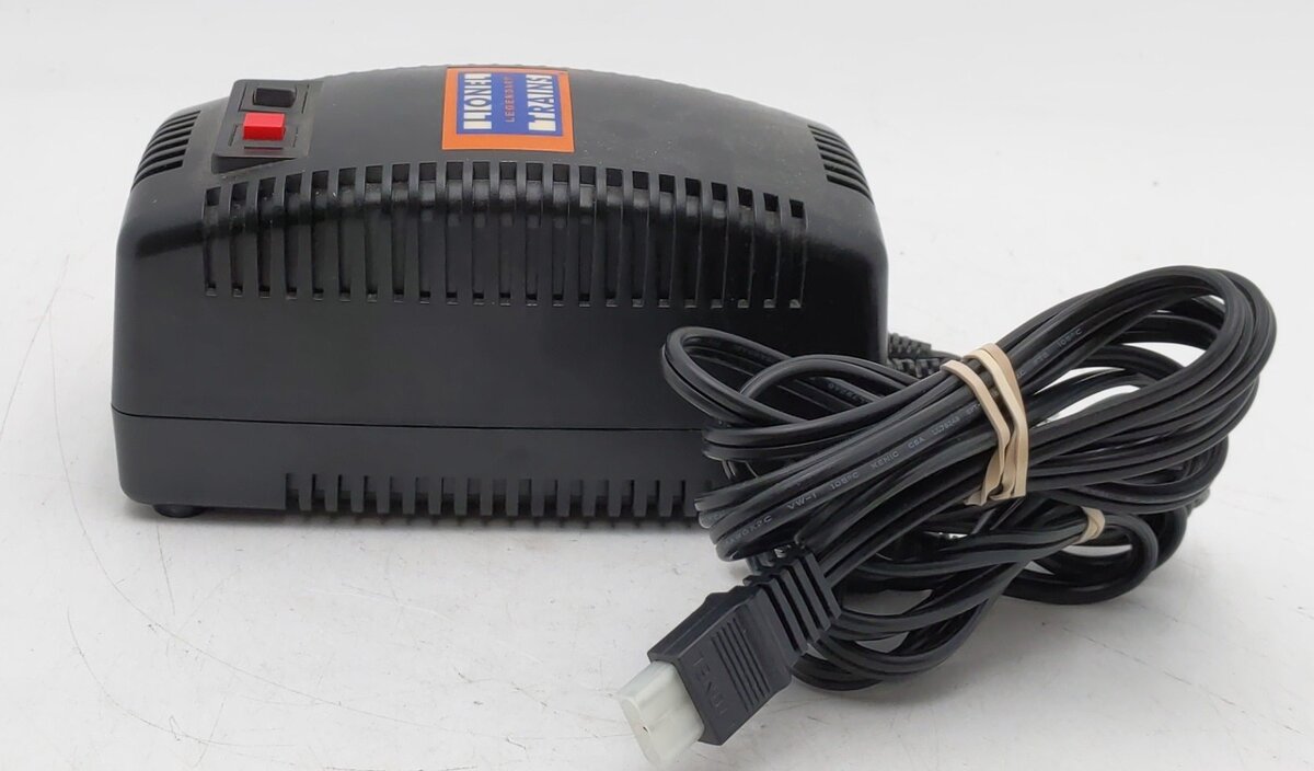 Lionel 6-02-2983-000 PH-1 Powerhouse Toy Transformer EX