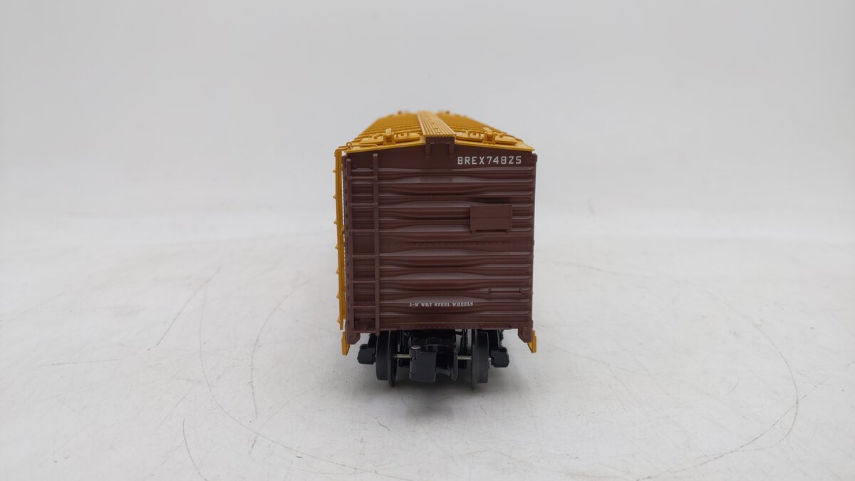 Lionel 6-17339 O Gauge Burlington Steel Sided Refrigerator Car #74825 EX/Box