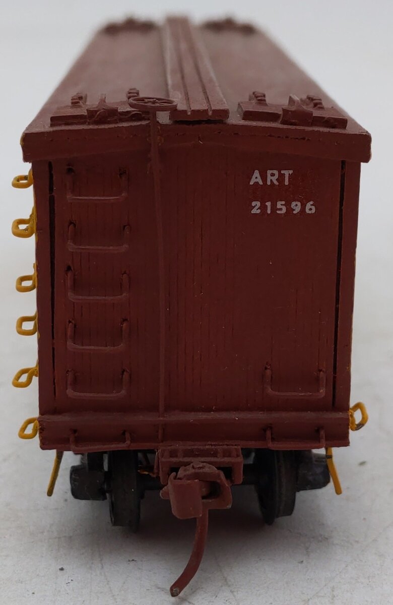 Ulrich 1 HO American Transport Co. Reefer Car #21596 EX/Box