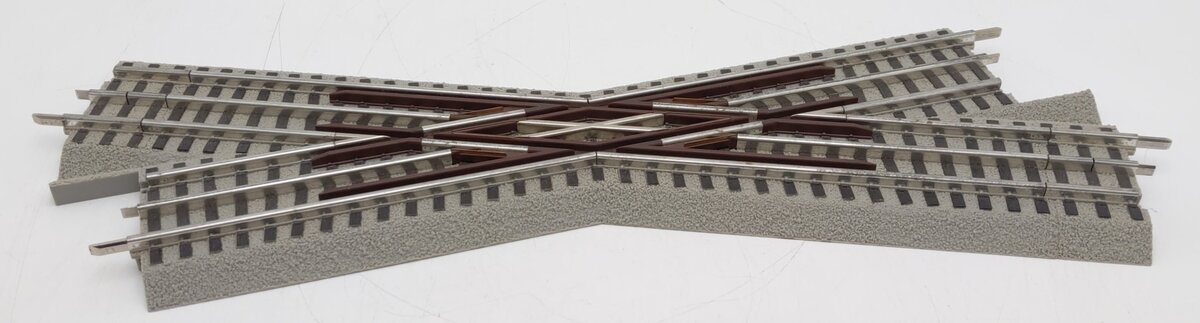Lionel 6-12050 O Gauge FasTrack 22.5 Degree Crossover VG