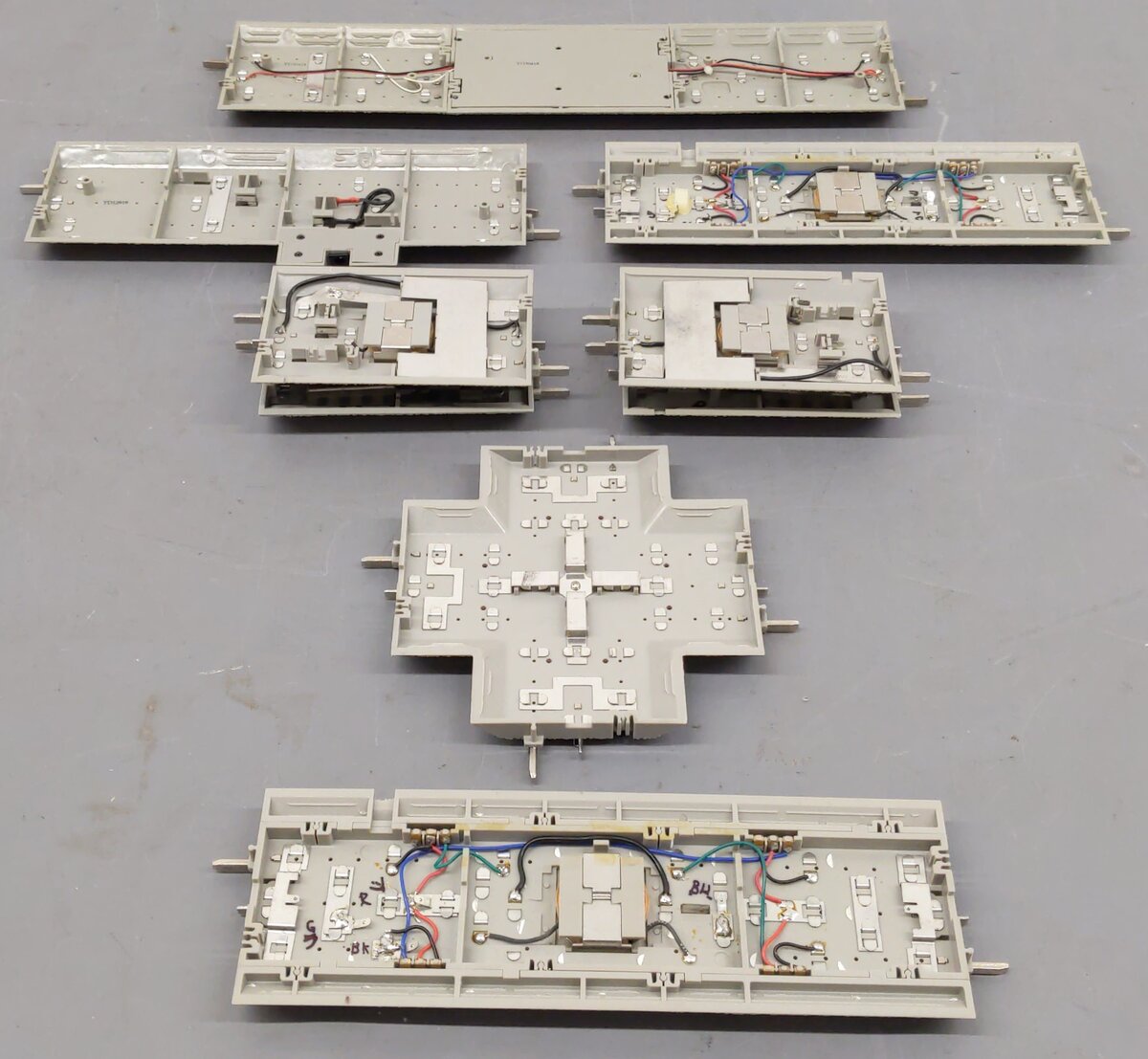 Lionel O Gauge Fastrack Sections #6-12019,6-12054,6-37110,6-12020,6-84373 [9] VG
