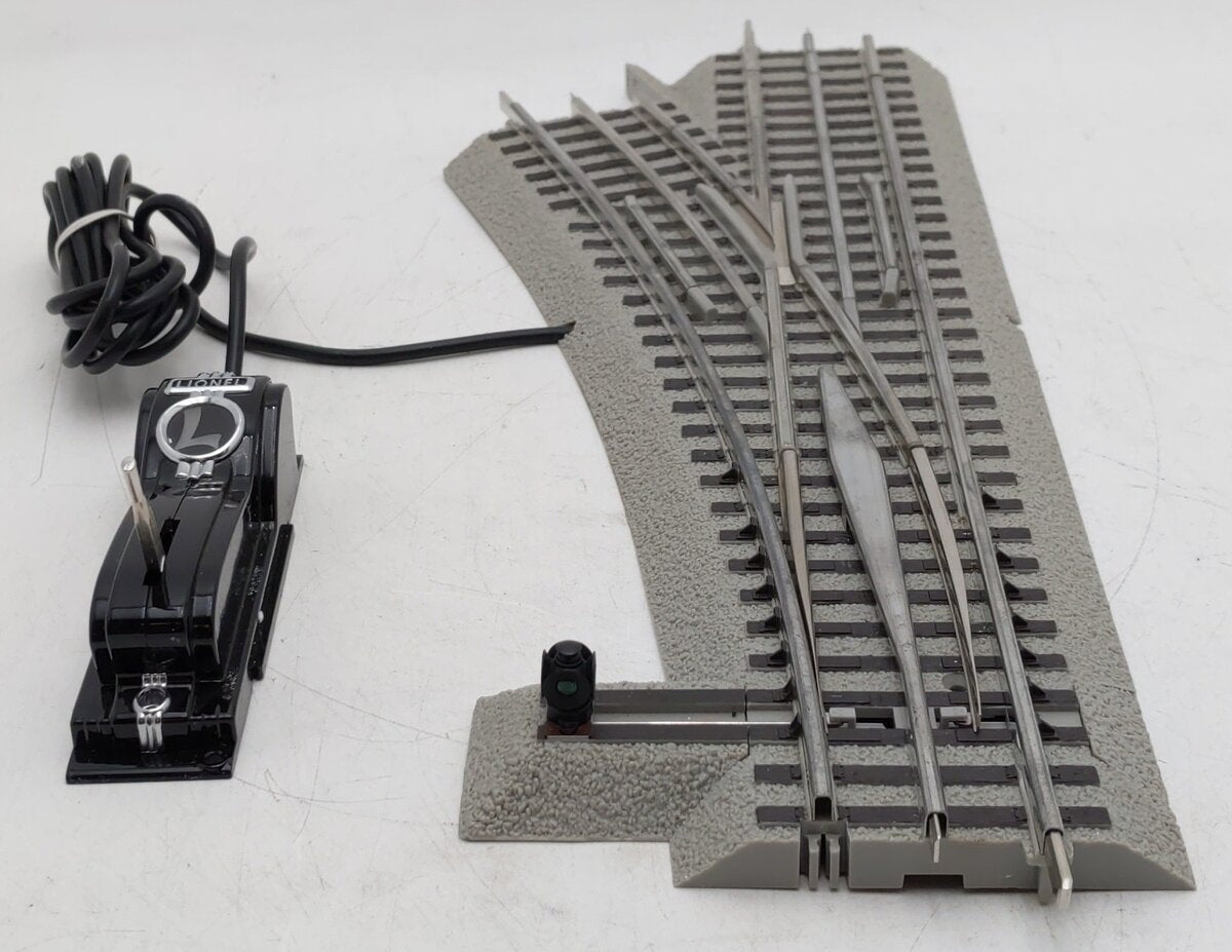 Lionel 6-16829 O60 FasTrack Command Control Right Hand Switch Turnout EX/Box