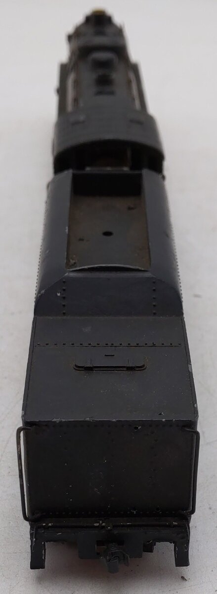 Mantua 1130 HO Scale 2-Rail Undecorated 2-8-2 Steam Locomotive w/ Tender/Box