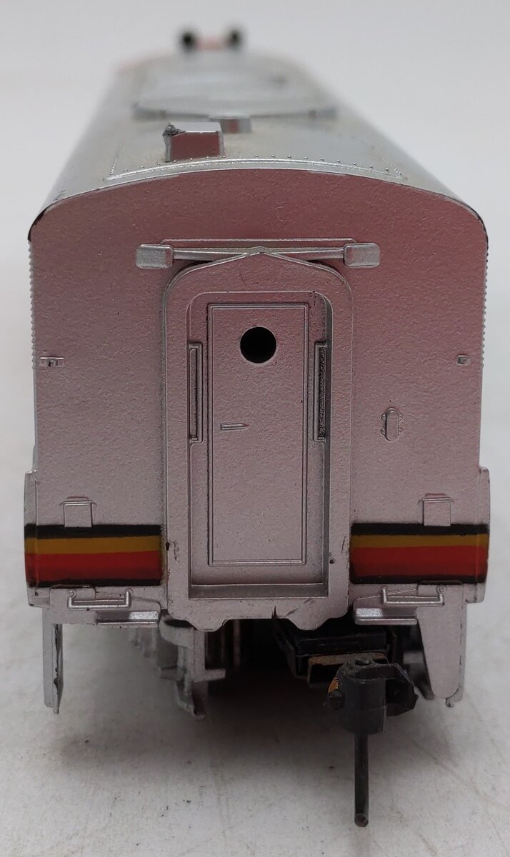 Athearn 3305 HO Scale Santa Fe PA-1 Powered Diesel Locomotive #75 VG/Box