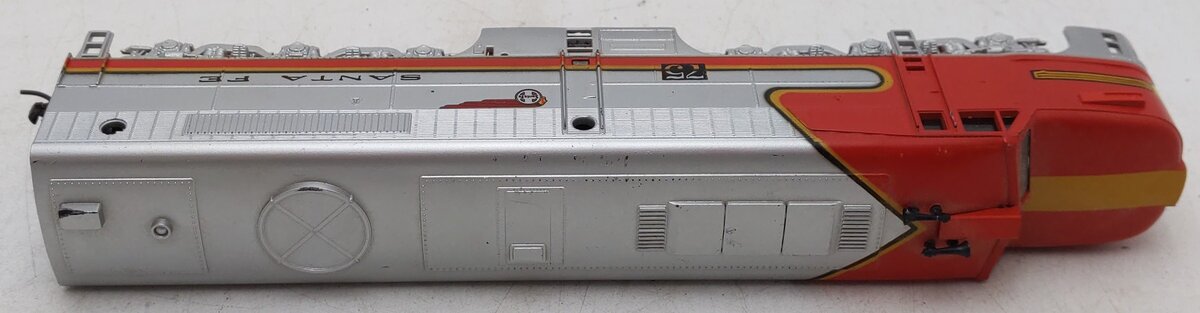 Athearn 3305 HO Scale Santa Fe PA-1 Powered Diesel Locomotive #75 VG/Box
