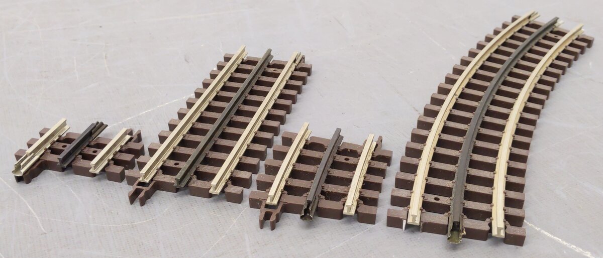 Atlas O Gauge Straight And Curved Track Sections [18] VG