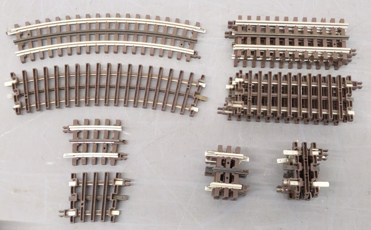 Atlas O Gauge Straight And Curved Track Sections [18] VG