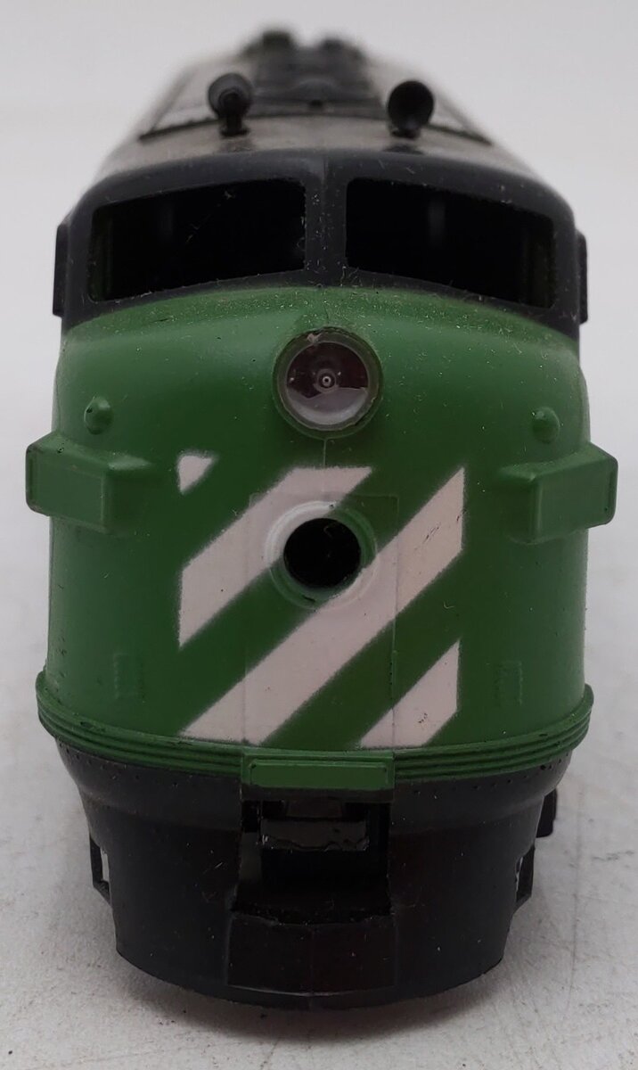 Athearn 3211 HO Scale Burlington Northern F-7A Powered Diesel Locomotive #9760 VG/Box