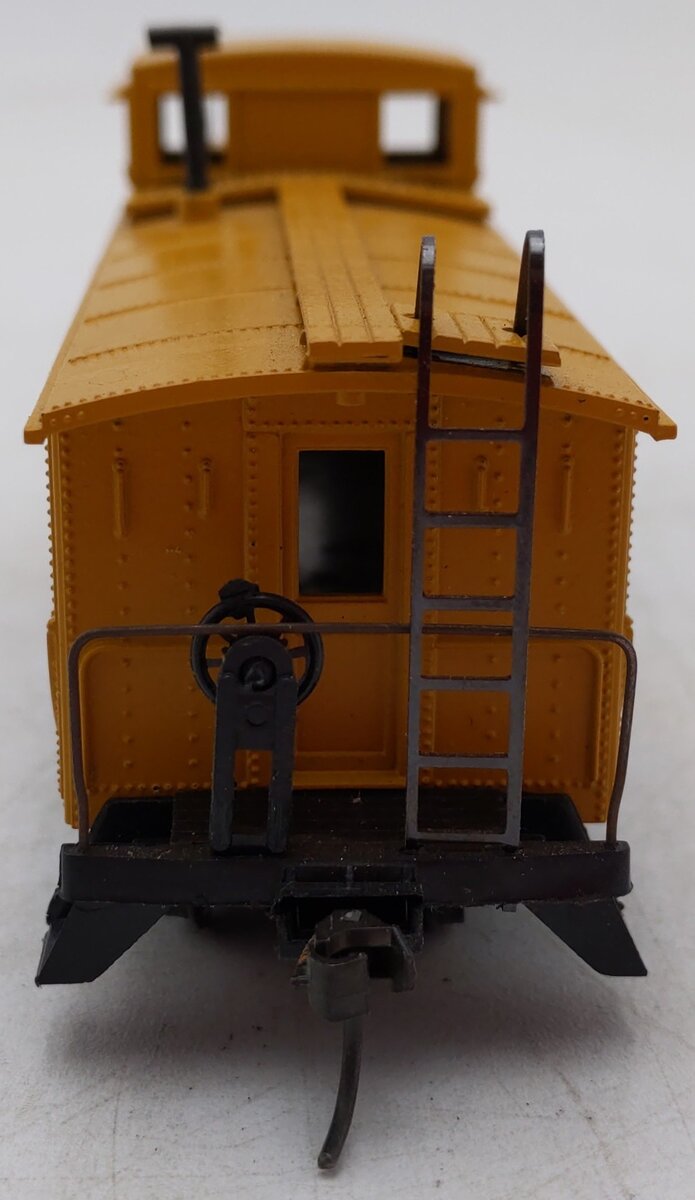 Athearn 1252 HO Scale Union Pacific Caboose Kit - Assembled VG/Box