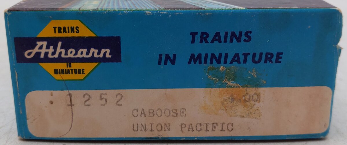 Athearn 1252 HO Scale Union Pacific Caboose Kit - Assembled VG/Box