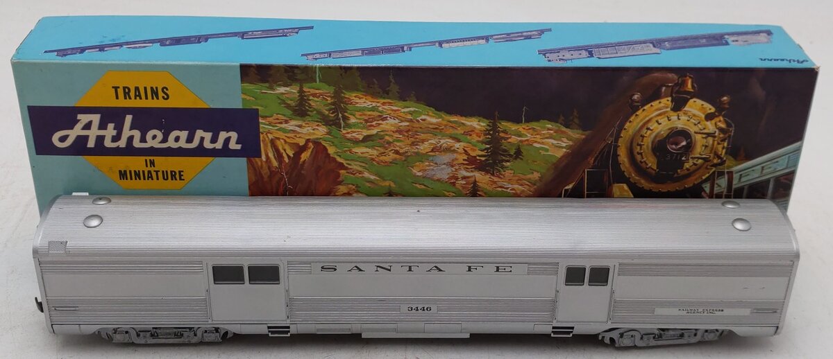 Athearn 1801 HO Scale Santa Fe 72' Streamlined RPO Kit - Assembled VG/Box