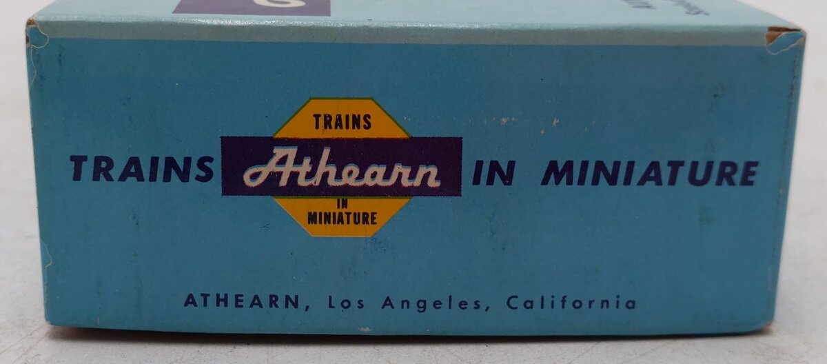 Athearn 1801 HO Scale Santa Fe 72' Streamlined RPO Kit - Assembled VG/Box