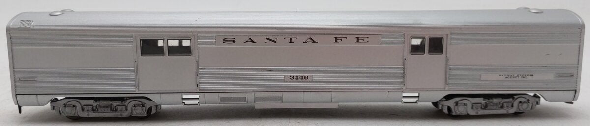 Athearn 1801 HO Scale Santa Fe 72' Streamlined RPO Kit - Assembled VG/Box