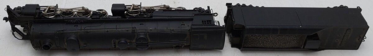 AHM 5092 HO Scale Undecorated Steam Locomotive & Tender EX/Box