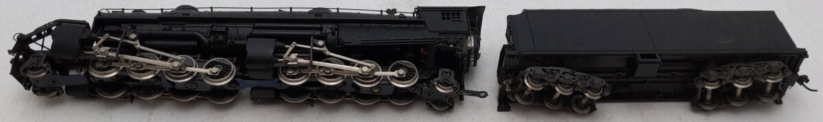 AHM 5092 HO Scale Undecorated Steam Locomotive & Tender EX/Box