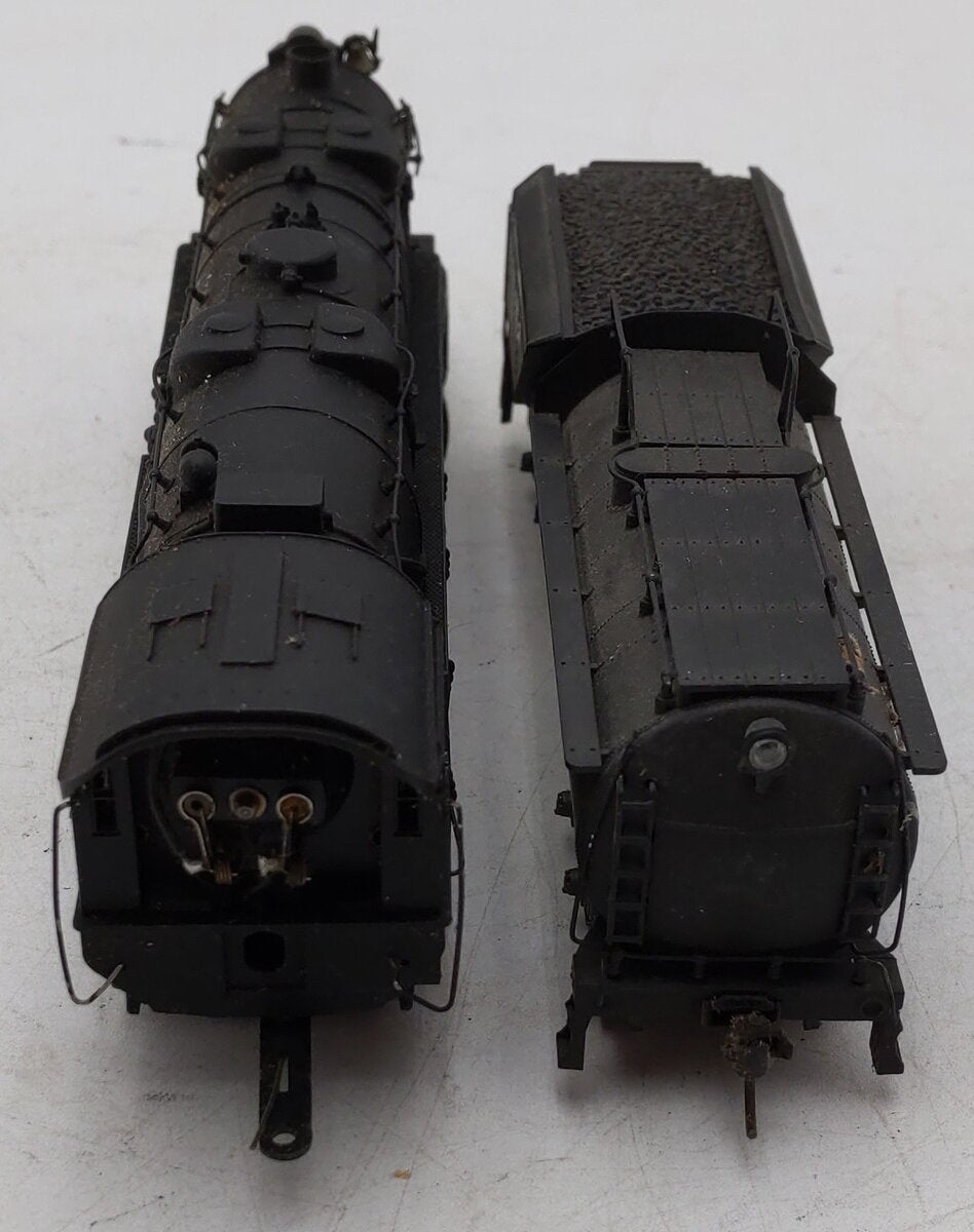 AHM 5099 HO Baltimore & Ohio 2-10-2 Steam Locomotive & Tender/Box