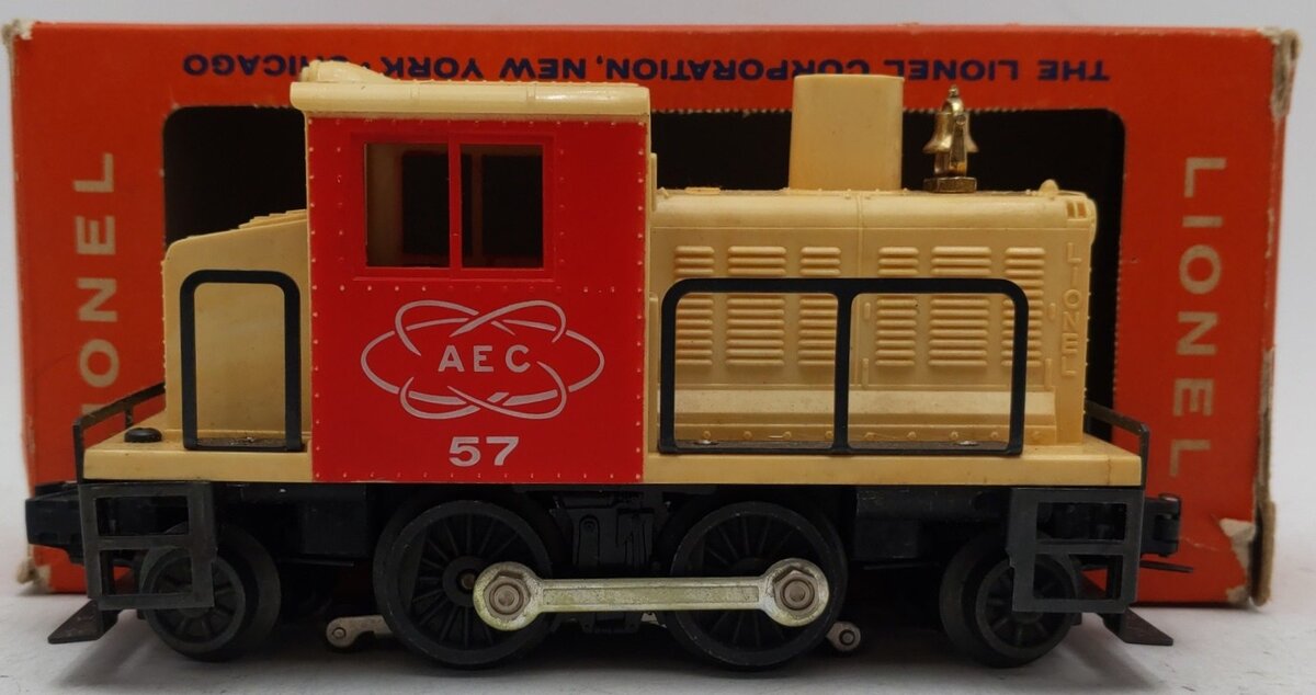 Lionel 57 O Vintage Postwar AEC Diesel Switcher - RARE VG/Box