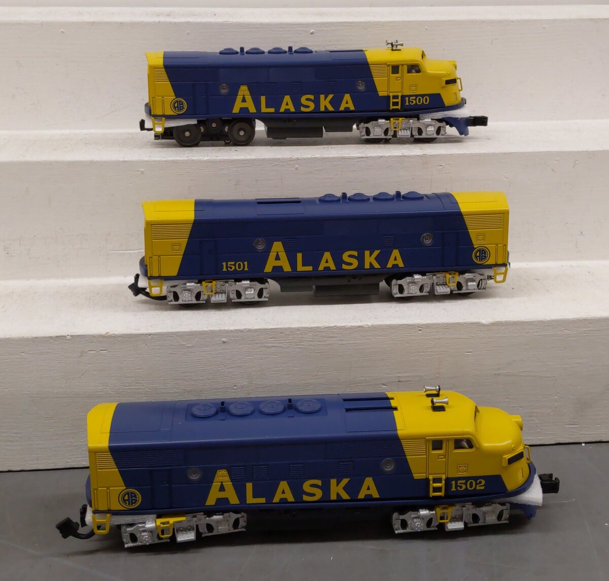 MTH 30-2715-1 Alaska F-3 ABA Diesel Engine Set w/Proto-Sound 2.0 #1500/1501/1502 VG/Box