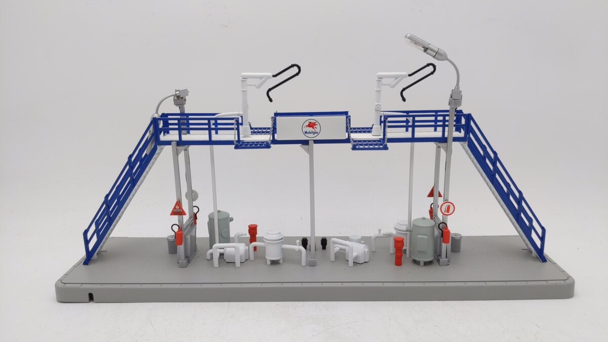 MTH 30-90419 O Mobil Tank Filling Station LN/Box